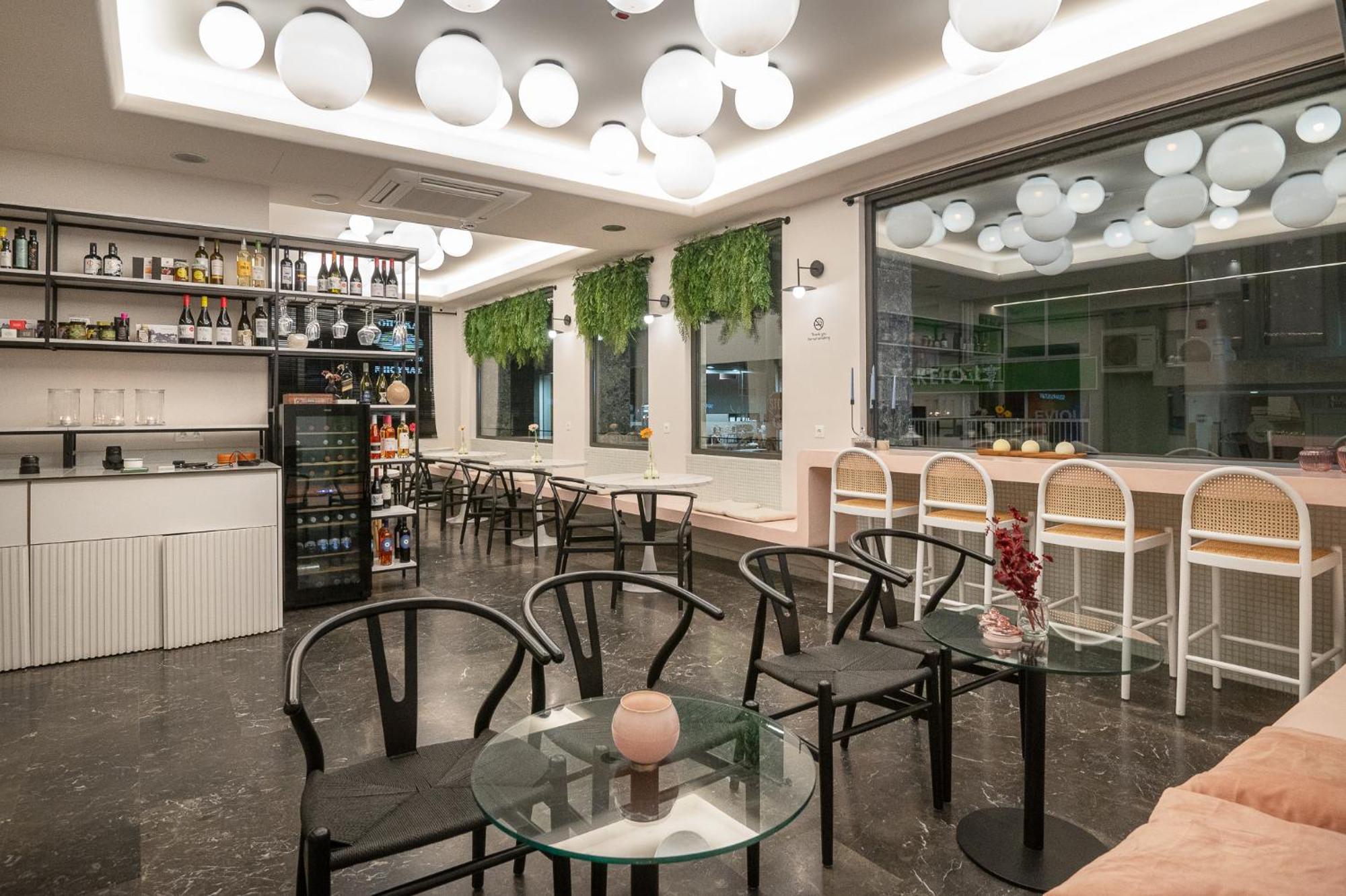 Ira - Ηρα Hotel Kalamáta Buitenkant foto